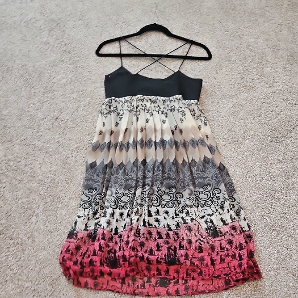 Laundry By Shelli Segal Black and Red Ombre Midi Dress - Picture 5 of 7